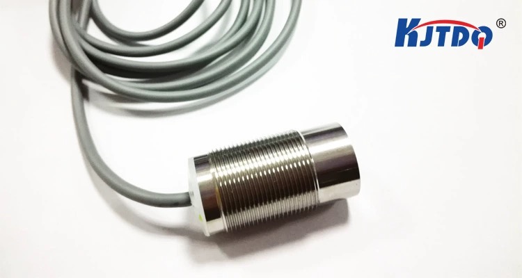 接近開關(guān)種類介紹:從電感式到光電式,應(yīng)有盡有 接近開關(guān)種類介紹:從電感式到光電式,應(yīng)有盡有